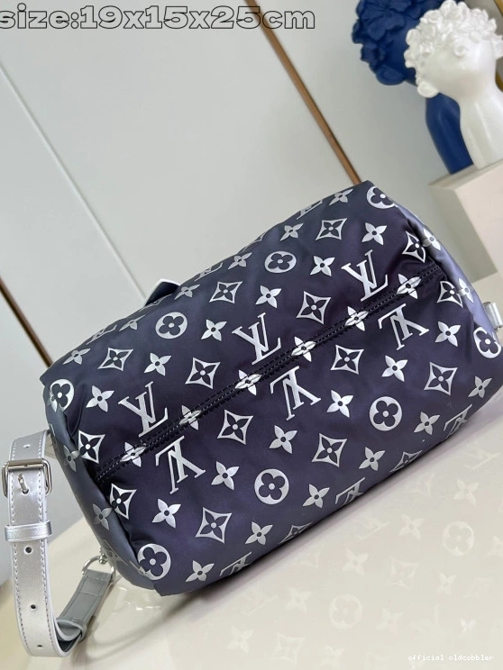 Official oldcobbler SPEEDY LOUIS VUITTON BANDOULIÈRE 25 0818